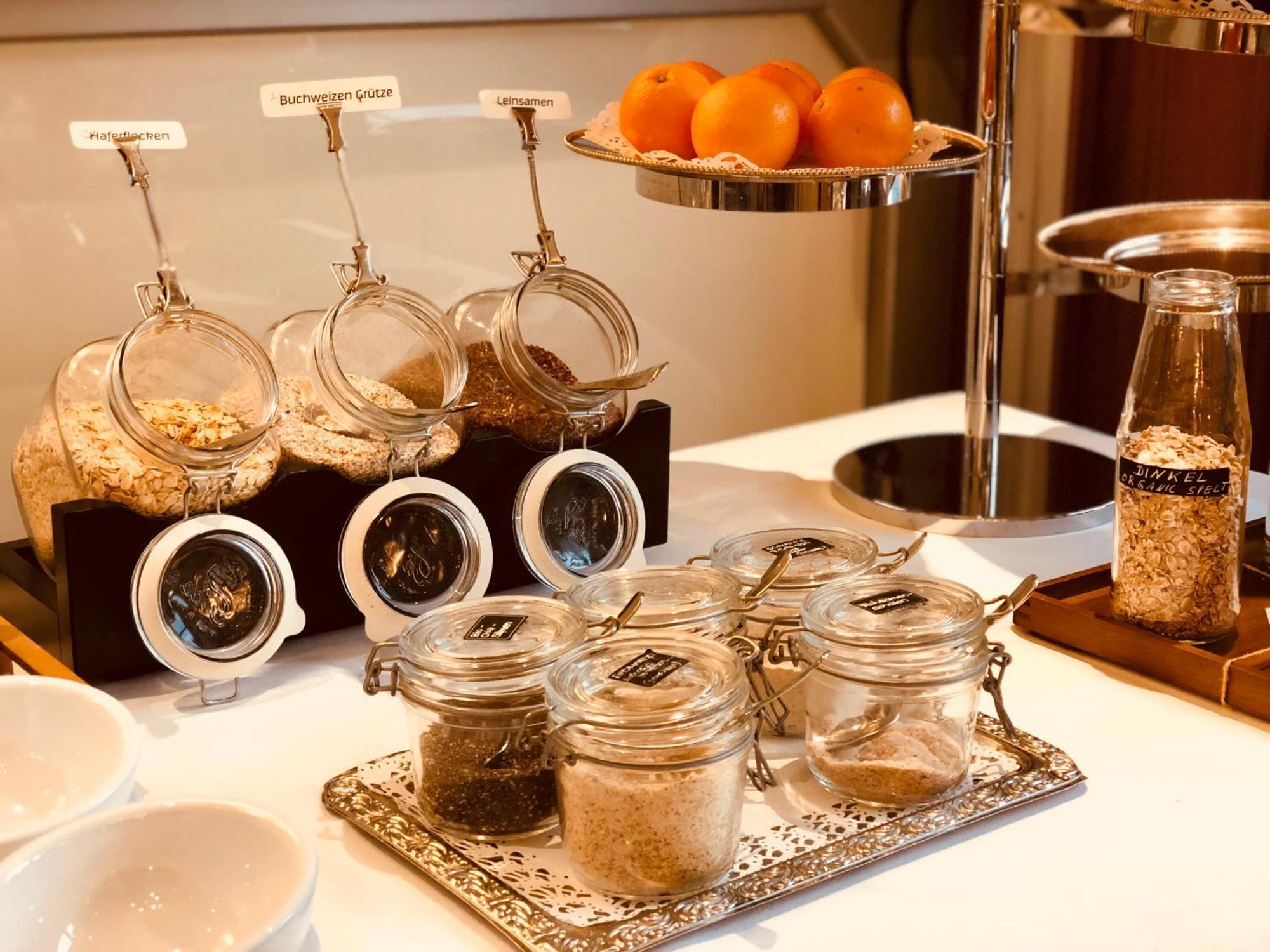 Hotel-Restaurant Schwanen Metzingen  Eksteriør bilde