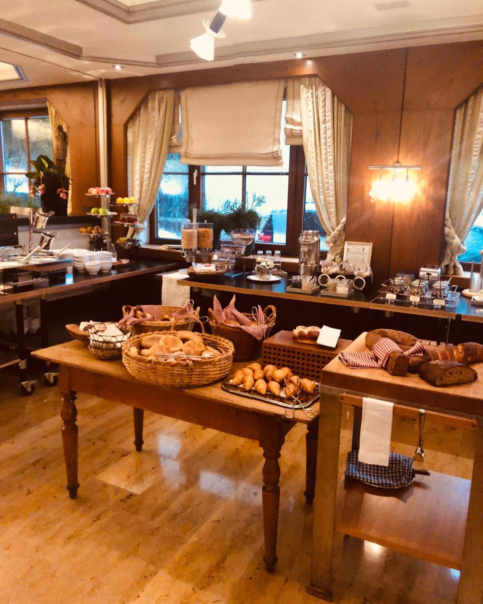 Hotel-Restaurant Schwanen Metzingen  Eksteriør bilde