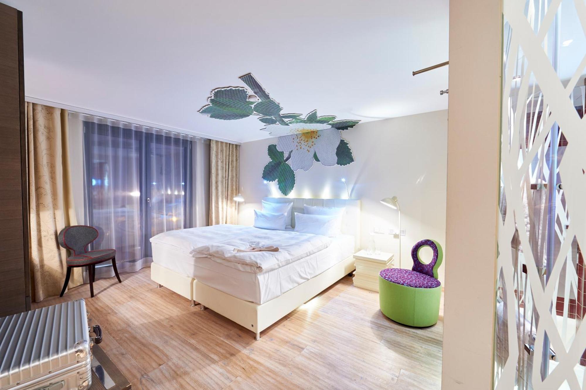 Hotel-Restaurant Schwanen Metzingen  Eksteriør bilde
