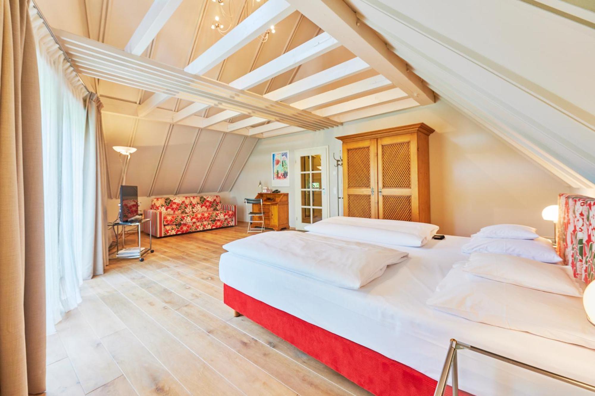Hotel-Restaurant Schwanen Metzingen  Eksteriør bilde