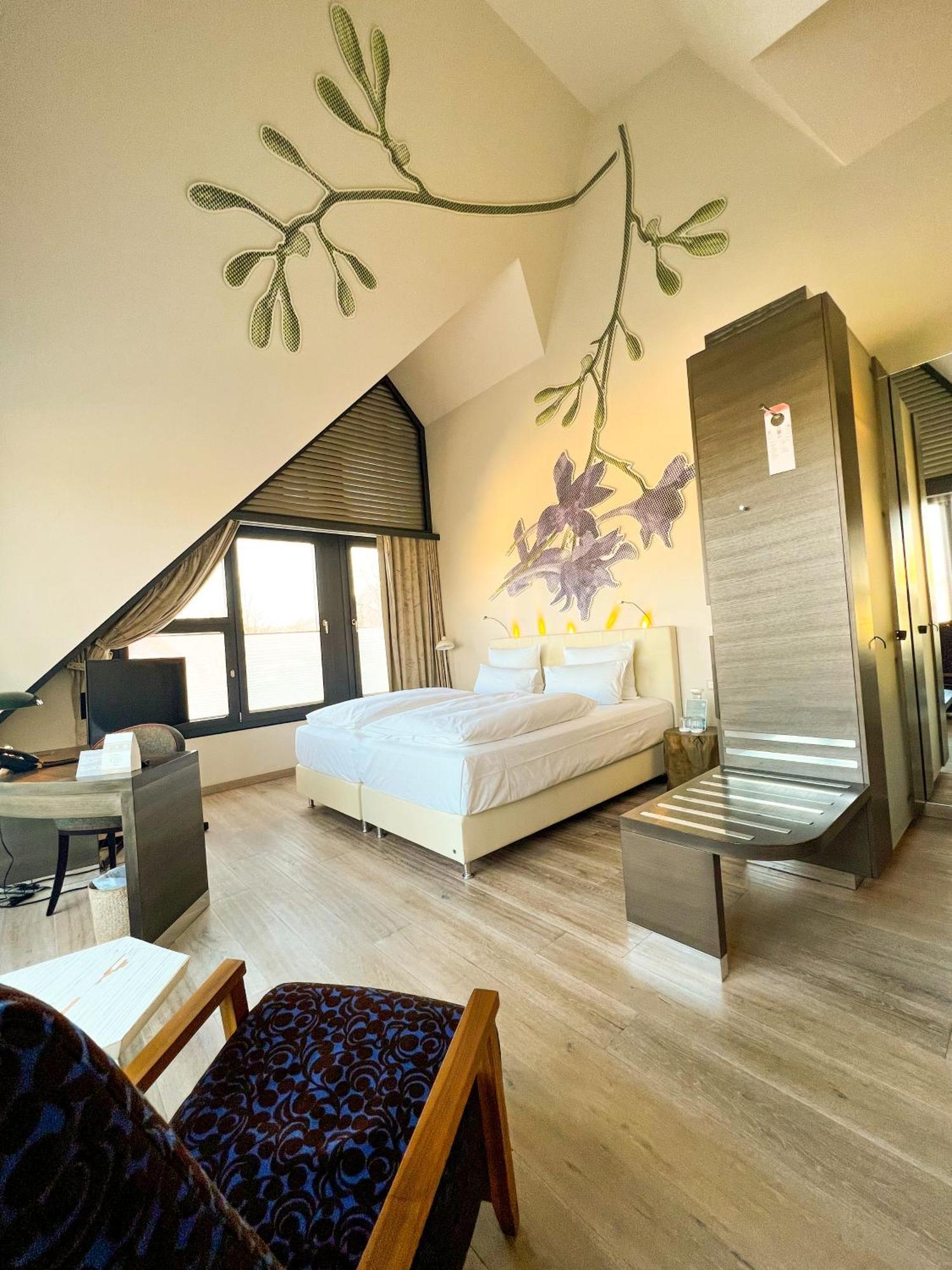 Hotel-Restaurant Schwanen Metzingen  Eksteriør bilde