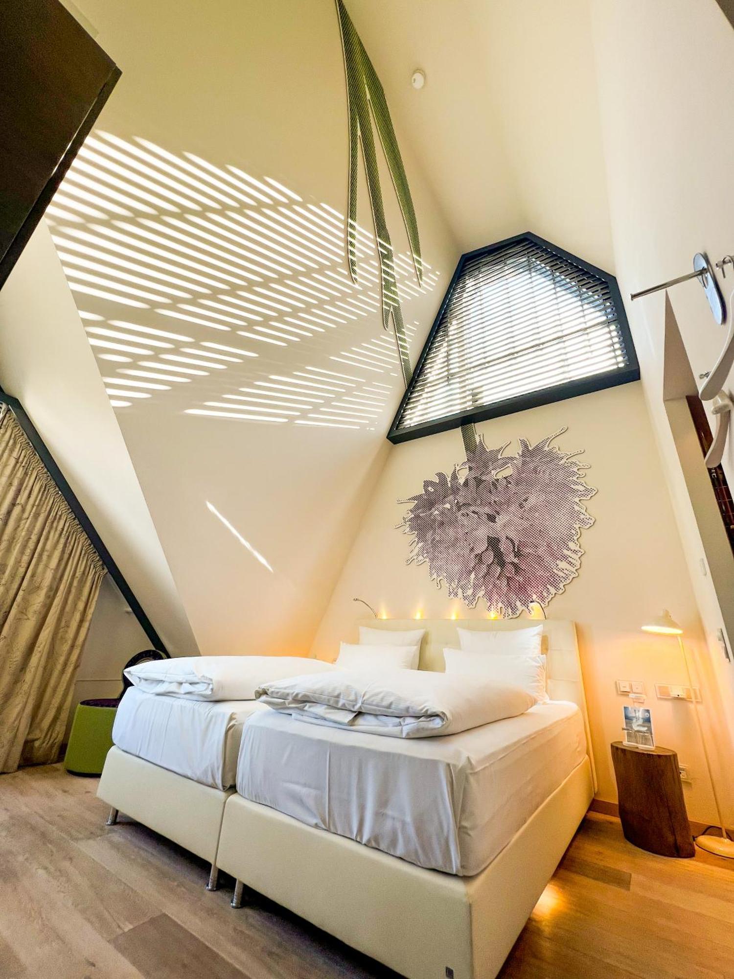 Hotel-Restaurant Schwanen Metzingen  Eksteriør bilde