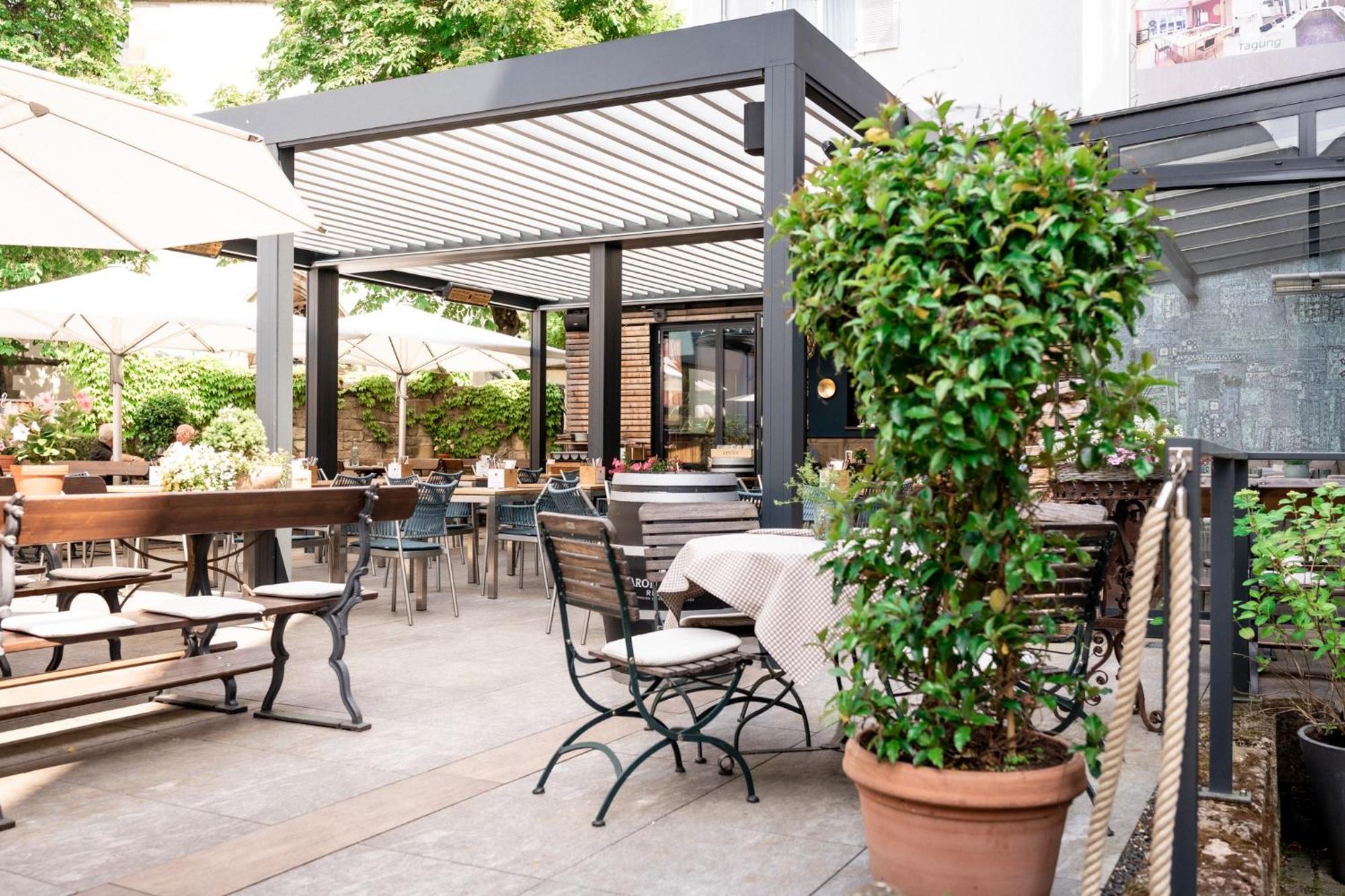 Hotel-Restaurant Schwanen Metzingen  Eksteriør bilde