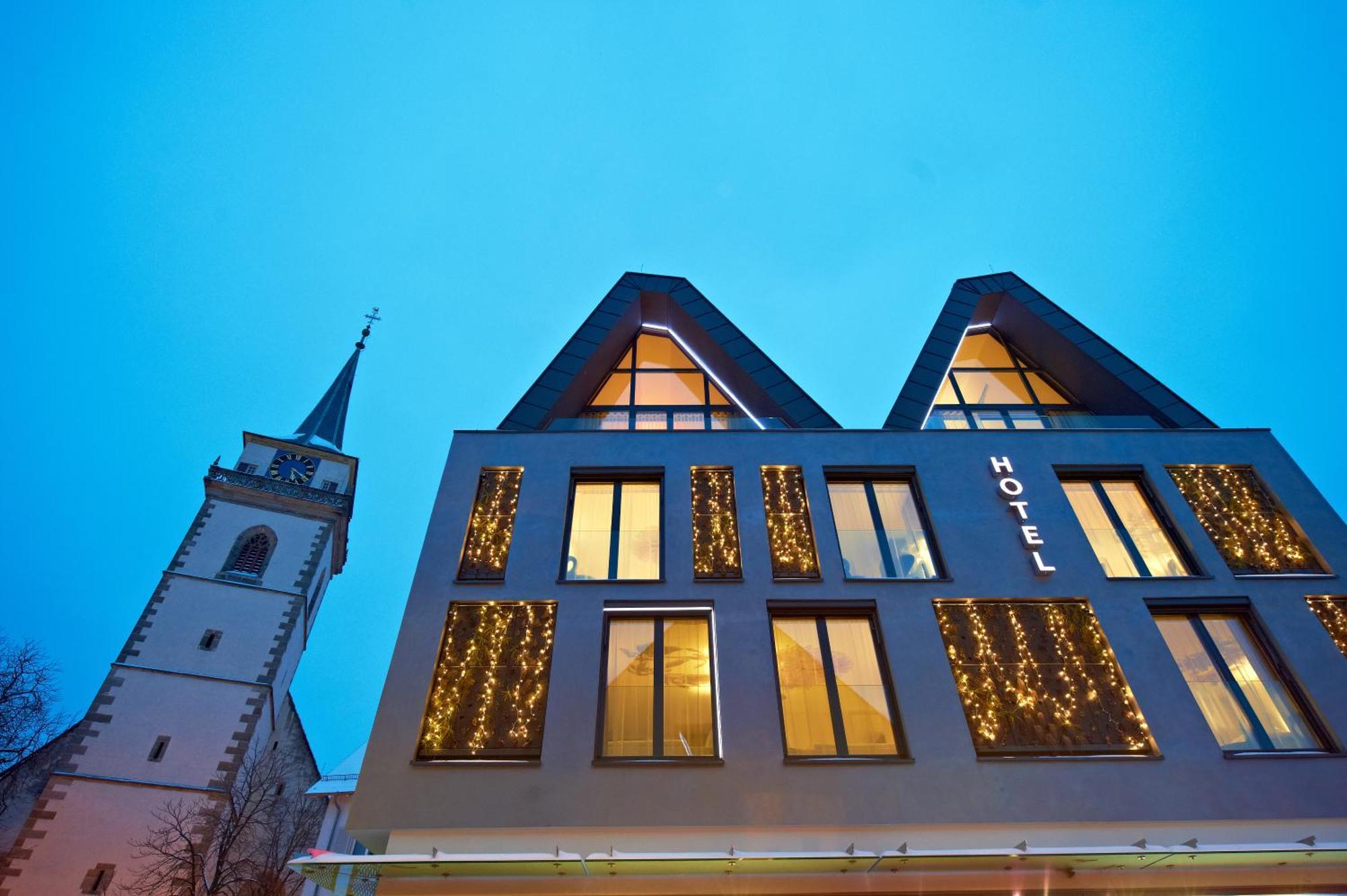 Hotel-Restaurant Schwanen Metzingen  Eksteriør bilde